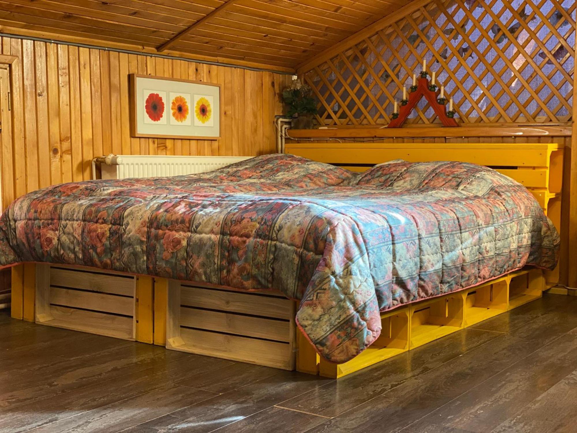 Wooden Attic Apartment Brasov Exterior photo